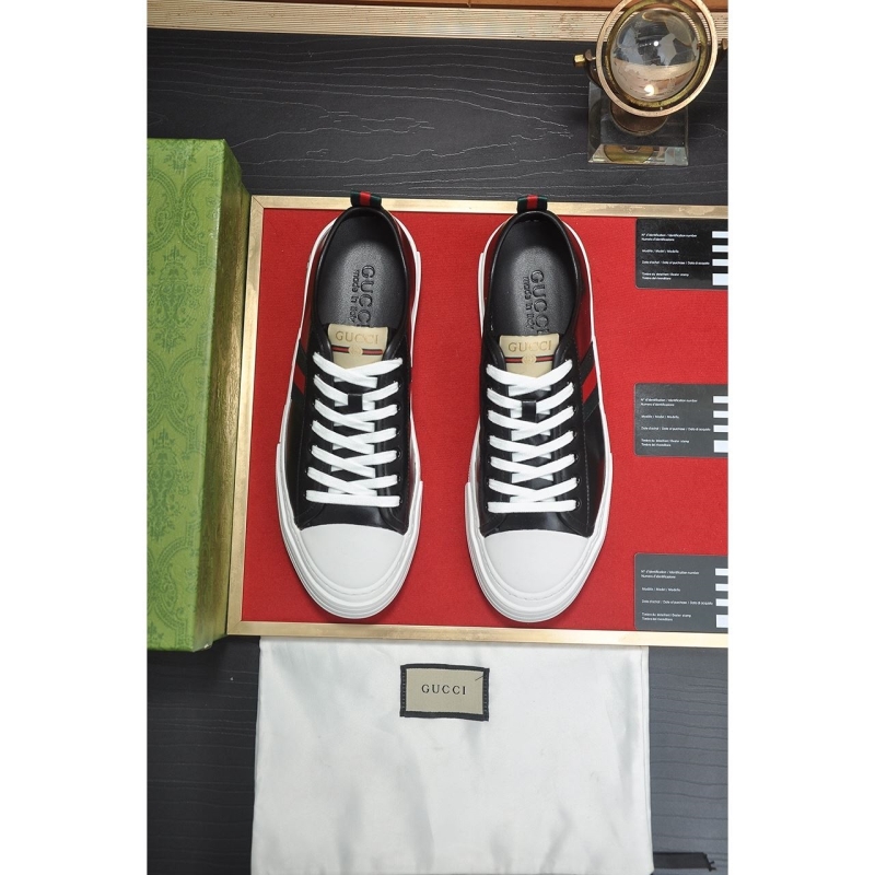 G*u*i casual shoes